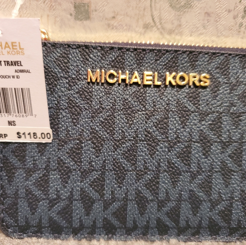 Michael Kors coin pouch